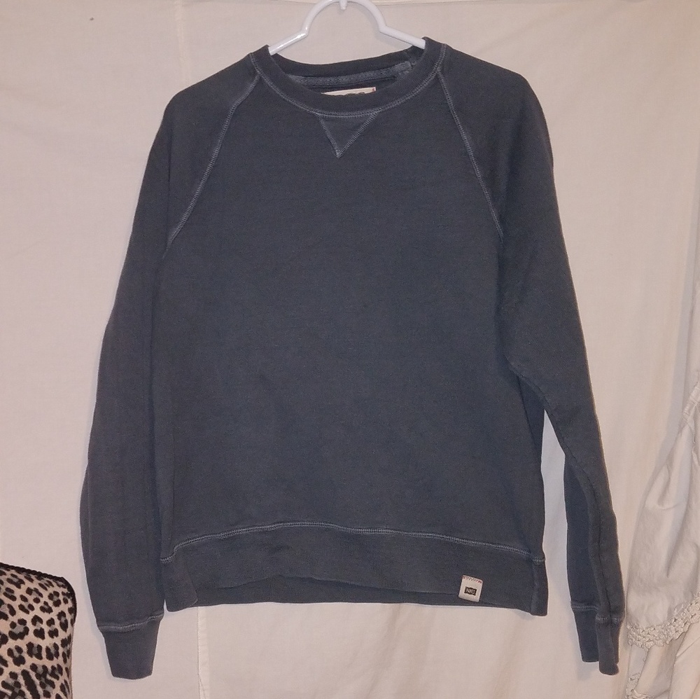 Hanes sweater size medium